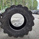 405/70-20 (16/70-20) 14PR BKT Implement-Asso 4 Käytetty työkoneen rengas 5mm (Pieni viilto kyljessä)