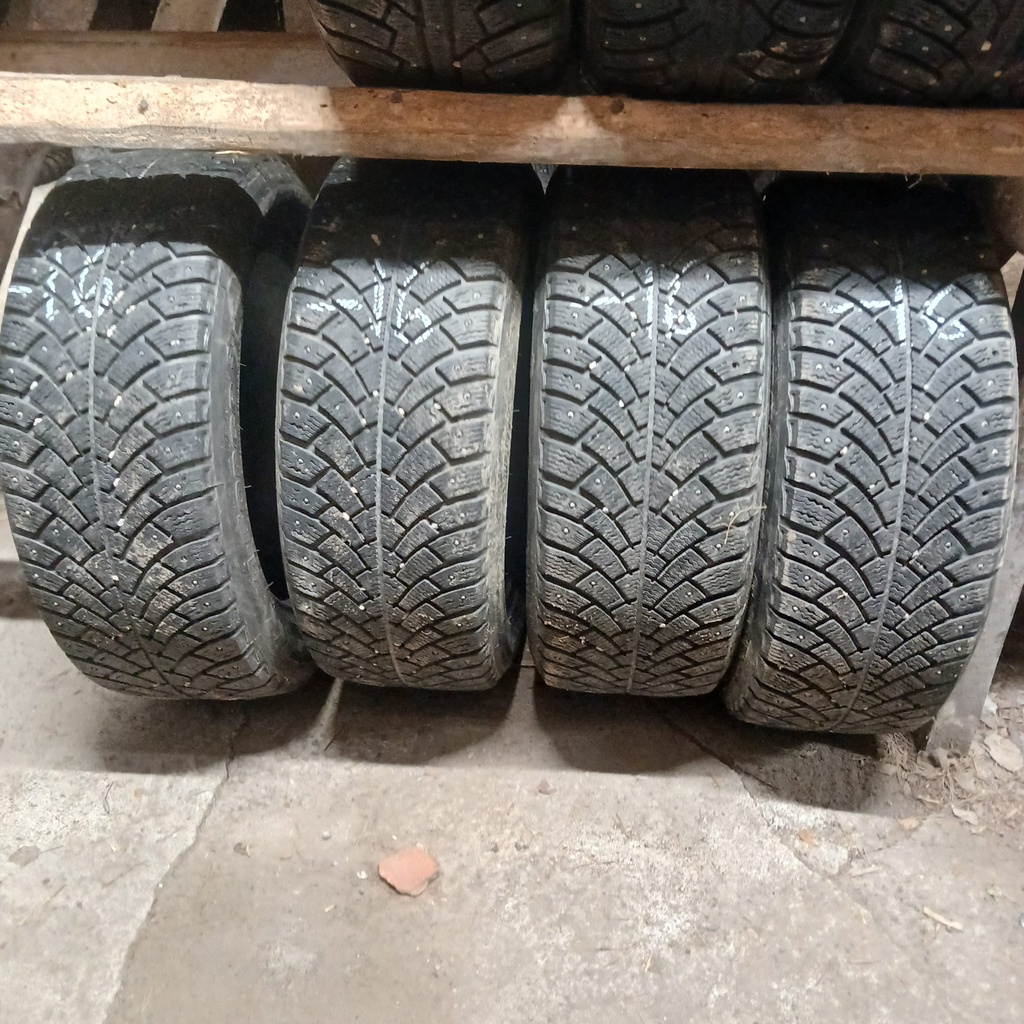 205/55R16 94Q BFGoodrich G-Force Stud Käytetty 6-7mm DOT-16