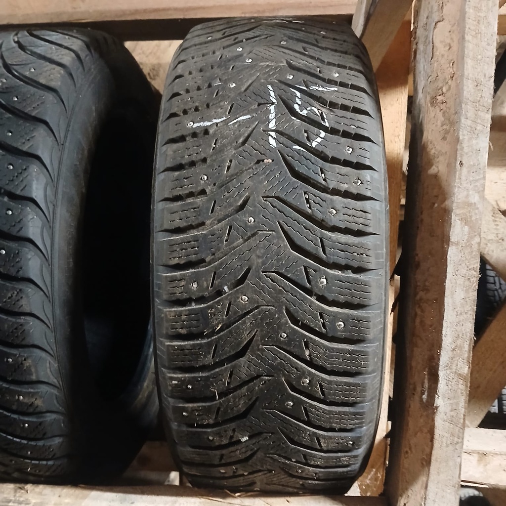 205/55R16 94T Kumho Wintercraft WI31 Käytetty 6mm DOT-15