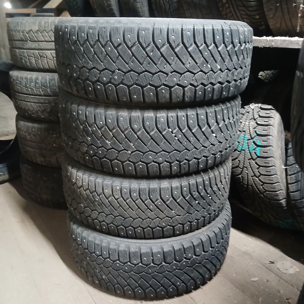195/55R15 89T Continental IceContact Käytetty nastarengas 8mm DOT-14