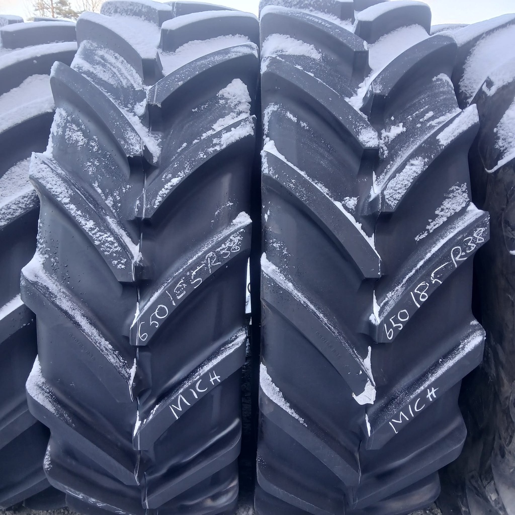 650/85R38 173A8 MICHELIN MACHXBIB Ajamaton DOT-23 (Poisto myynti)