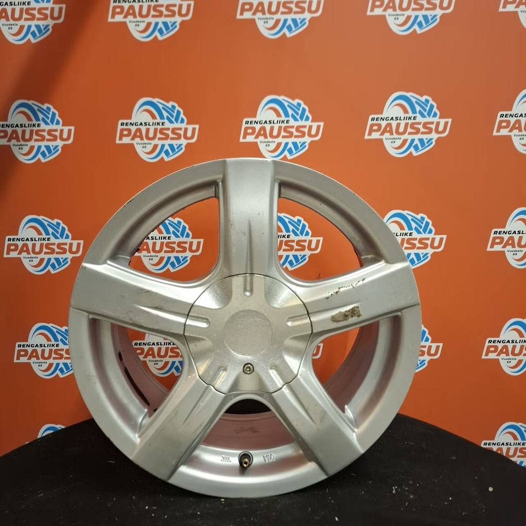 Käytetty AUSCAR vannesarja 5x100-112 ET 38 KR 73,1 6,5x15"