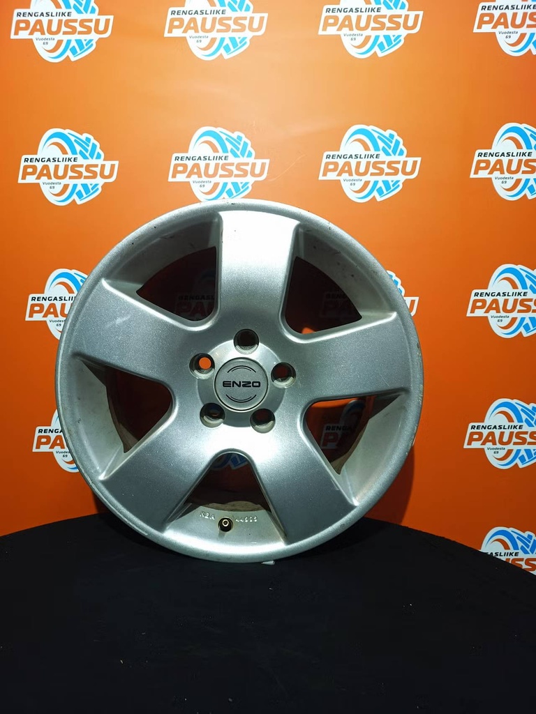 Käytetty ENZO vannesarja 5x100 ET 35 KR 60,1 6x15"