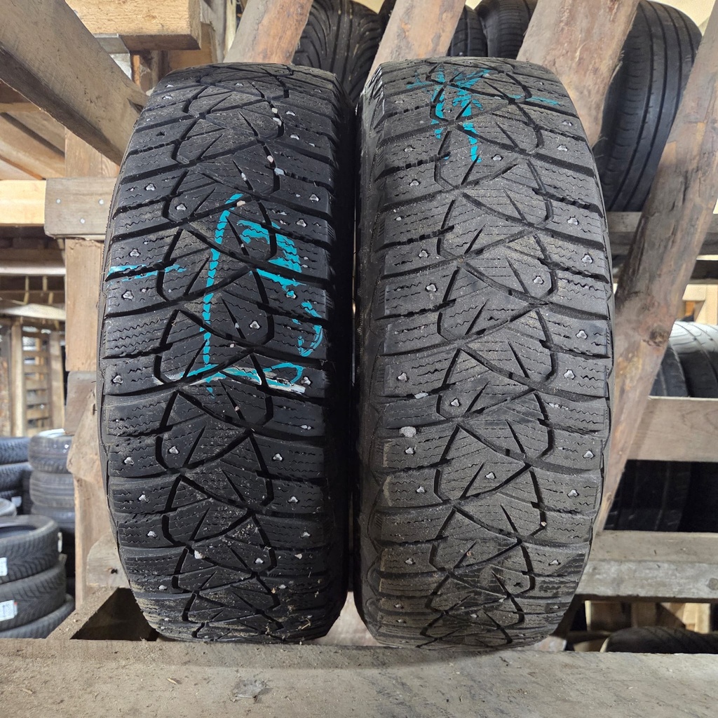185/65R15 88T Dunlop Ice Touch Käytetty nastarengas 6-7mm DOT-13