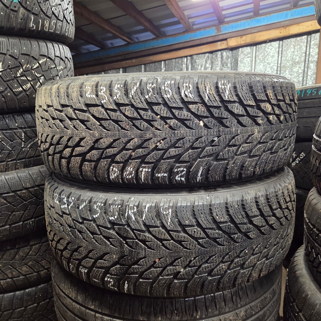 235/55R19 105R Nokian Hakkapeliitta R3 SUV Käytetty kitkarengas 9mm DOT-21