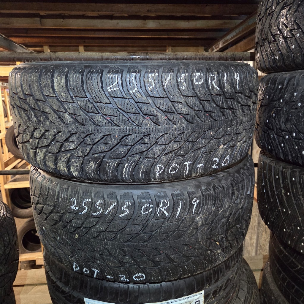 255/50R19 107R Nokian Hakkapeliitta R3 SUV Käytetty kitkarengas 8,5mm DOT-20