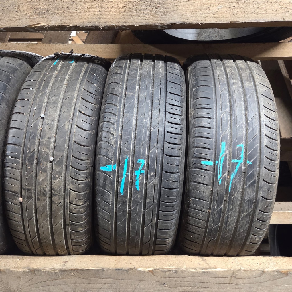 195/60R16 89H Bridgestone Turanza T001 Käytetty kesärengas 6mm DOT-17 ja -19