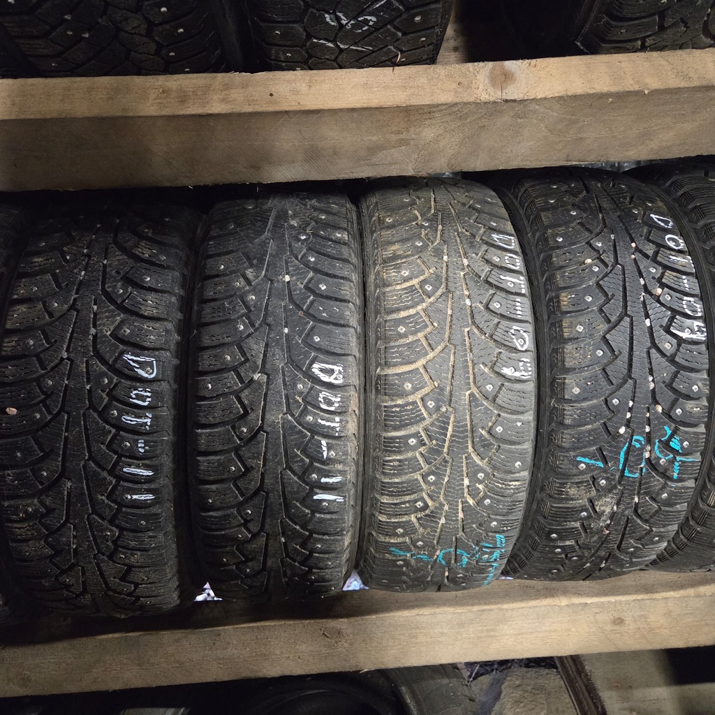 185/60R15 88T XL Nokian Hakkapeliitta 5 Käytetty nastarengas 6-8mm DOT-06 -11