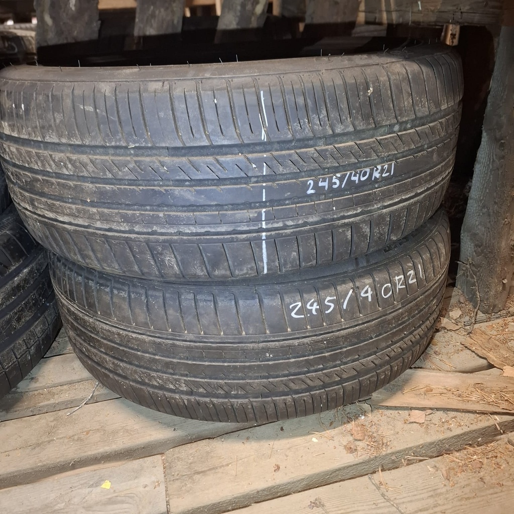 245/40R21 100Y XL Kinforest KF550 Käytetty kesärengas 5mm DOT-20