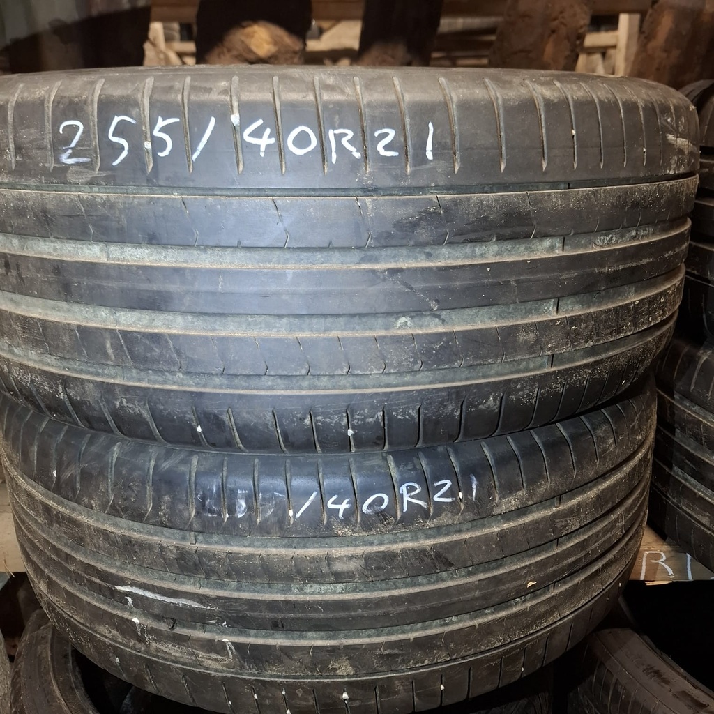 255/40R21 102V Pirelli Pzero Käytetty kesärengas 4-5mm DOT-17 -20