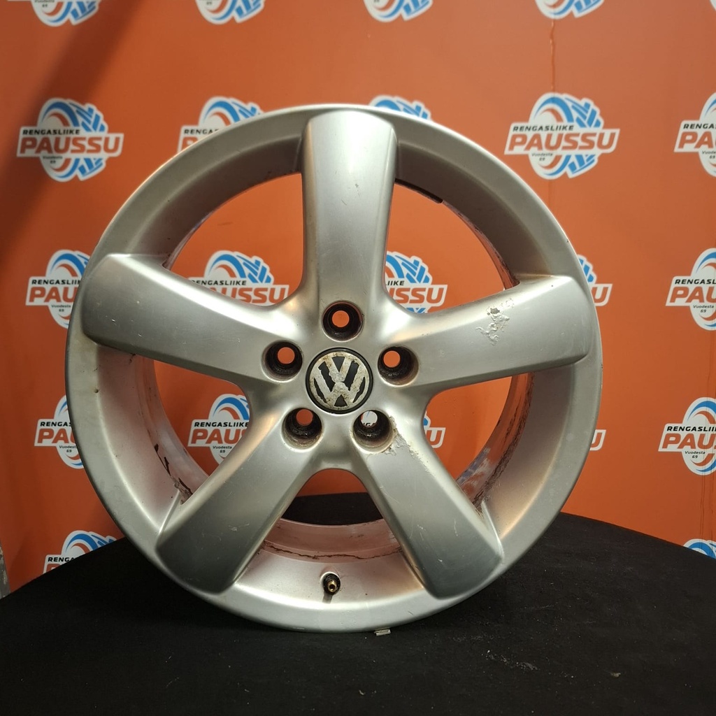 Käytetty VOLKSWAGEN vannesarja 5x100 ET 42 KR 57,1 6,5x16"