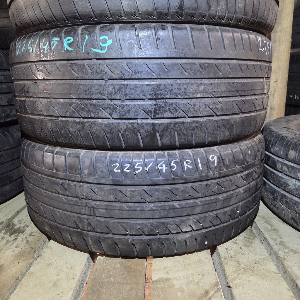 225/45ZR19 96Y XL Sailun Atrezzo ZSR SUV Käytetty kesärengas 3mm DOT-21