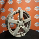 Käytetty RS vannesarja 5x108 ET 45 KR 65,1 6,5x15" (Hapettumaa vanteissa)