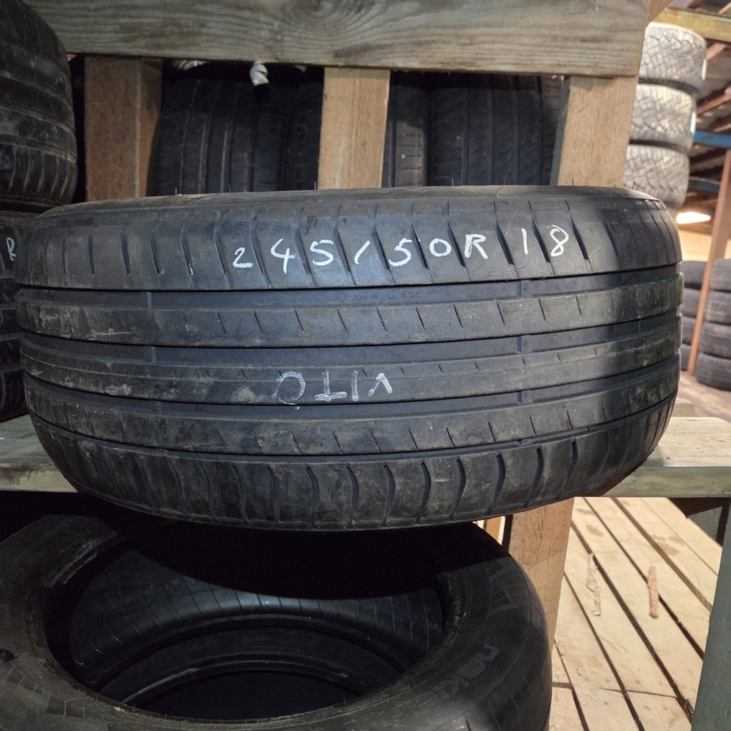 245/50R18 104Y Triangle Effexsport TH202 Käytetty kesärengas 5mm DOT-23