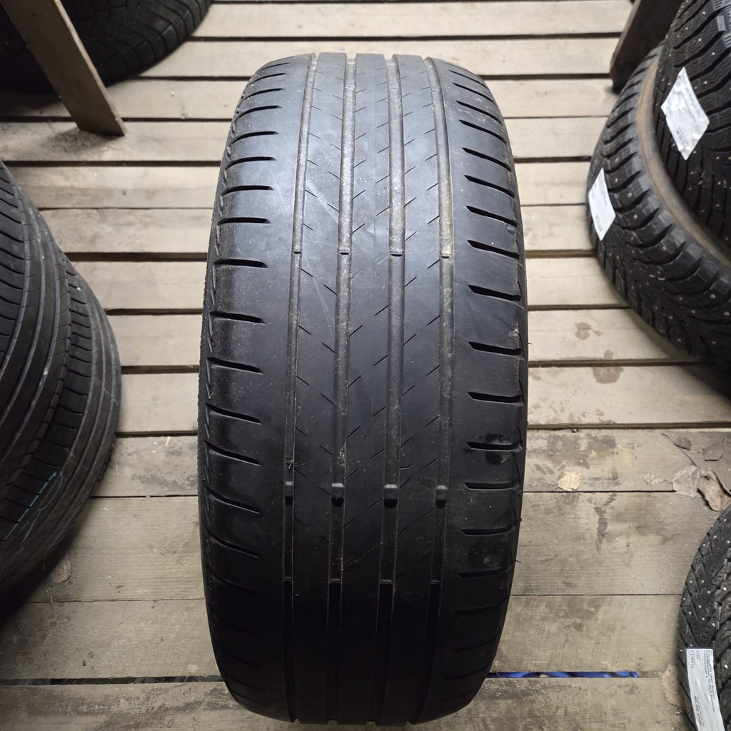 235/55R18 104T Bridgestone Turanza T005 Käytetty kesärengas 5,5mm DOT-22