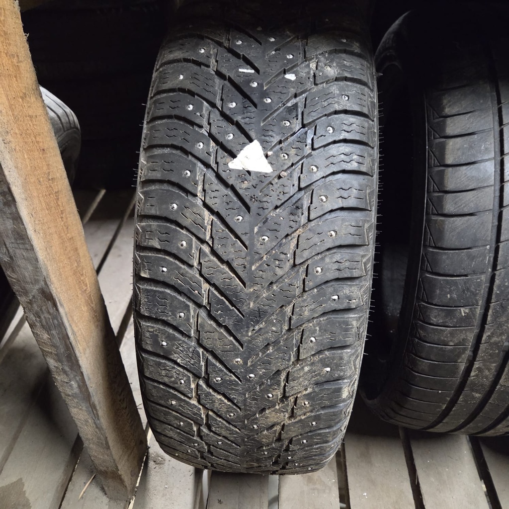 225/55R18 102T Nokian Hakkapeliitta 10 SUV Käytetty nastarengas 6mm DOT-23