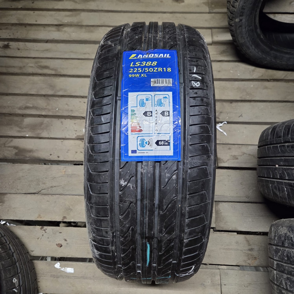 225/50ZR18 99W XL Landsail LS388 Ajamaton kesärengas DOT-18