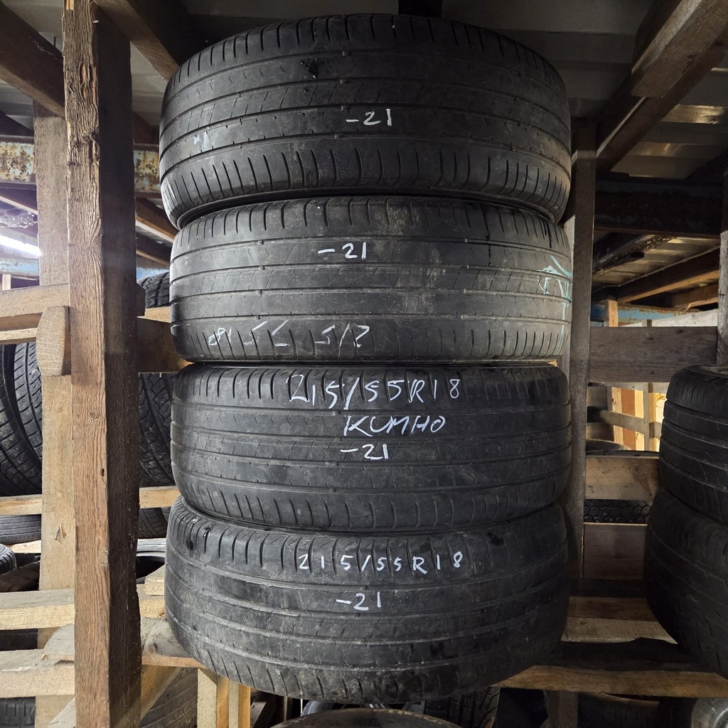 215/55R18 95H Kumho Ecsta HS51 Käytetty kesärengas 4-4,5mm DOT-21