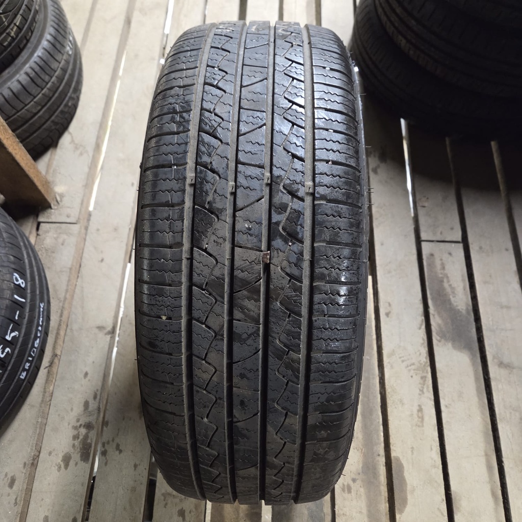 215/55R18 99W Autogrip Grip 4000 Käytetty kesärengas 6,5mm DOT-22