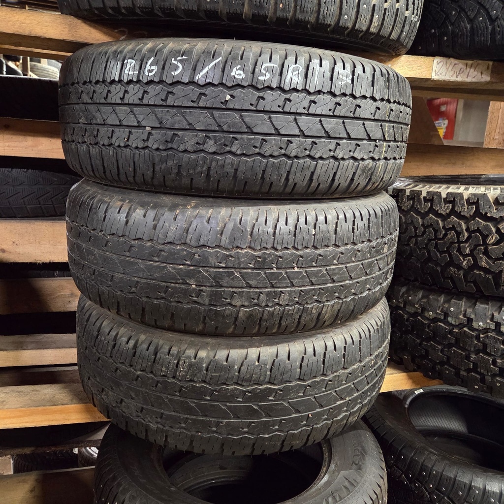 265/65R17 112S Bridgestone Dueler A/T 693 Käytetty kesärengas 5-5,5mm DOT-20