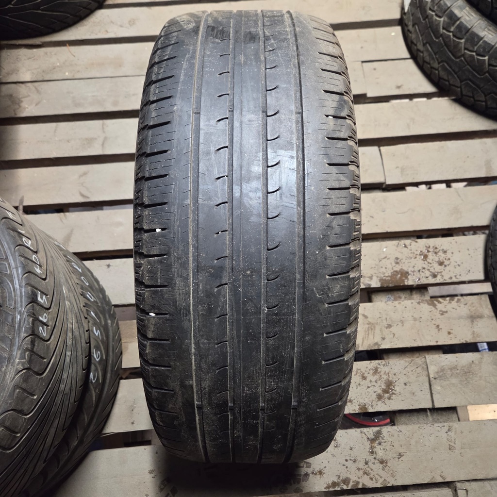 255/60R17 106V Goodyear EfficientGrip SUV Käytetty kesärengas 3mm DOT-13