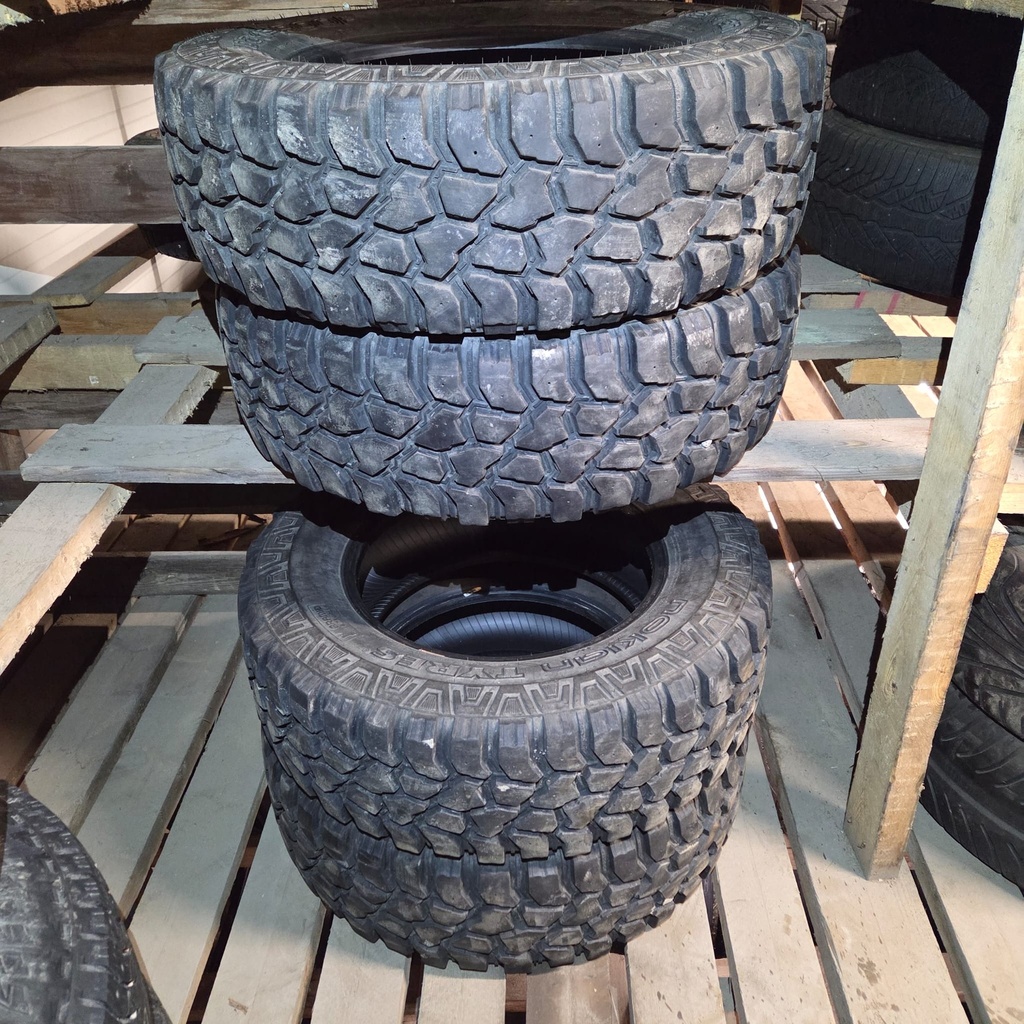 LT245/70R17 119/116 Nokian RockProof P.O.R Käytetty kesärengas 10-11mm DOT-20 (Torissa)
