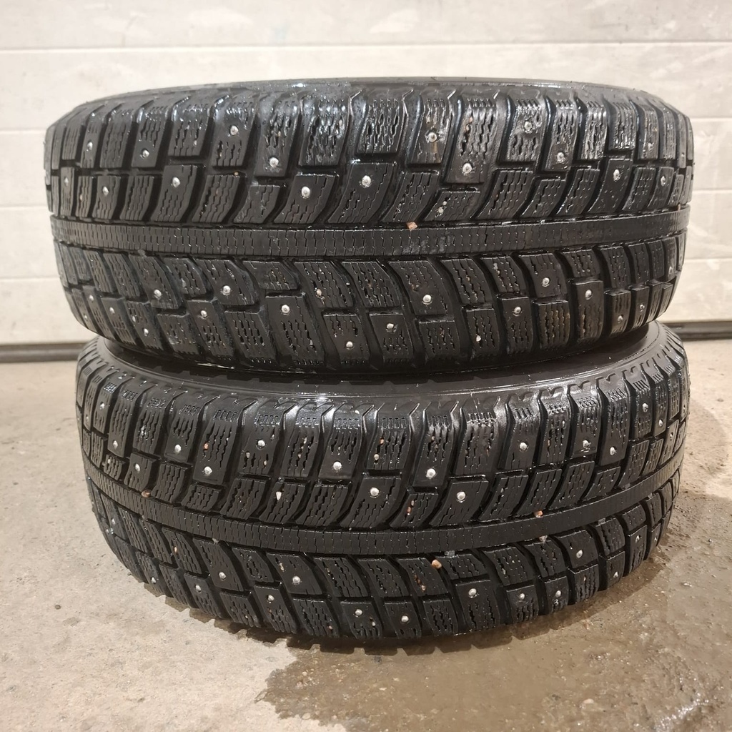 195/60R15 88T Bridgestone Noranza Käytetty nastarengas 7mm DOT-04