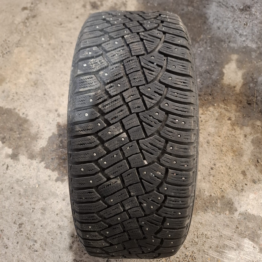 235/55R17 103T XL Continental IceContact 2 SUV Käytetty nastarengas 6,5mm DOT-17