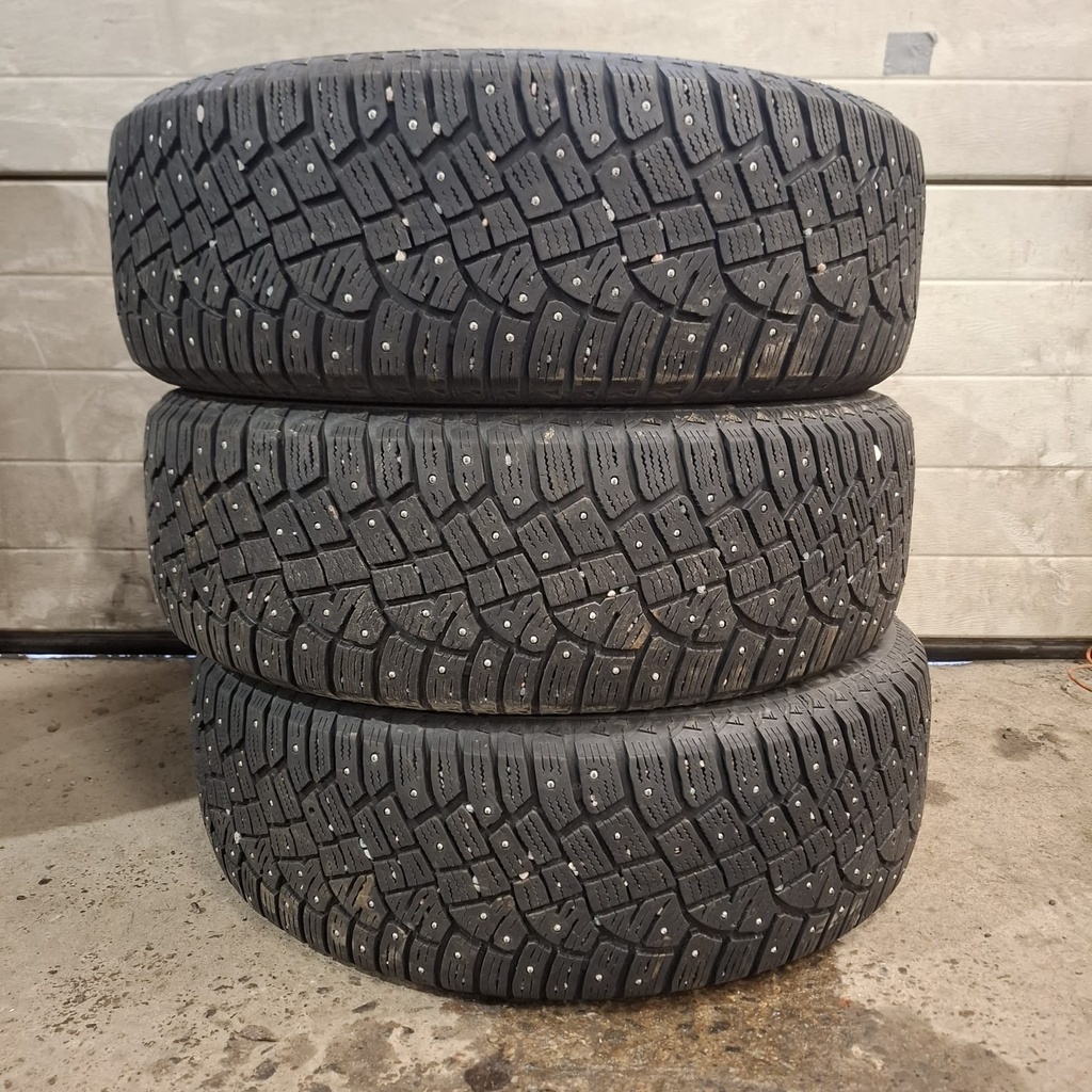 215/65R17 103T XL Continental IceContact 2 SUV Käytetty nastarengas 5,5mm DOT-17