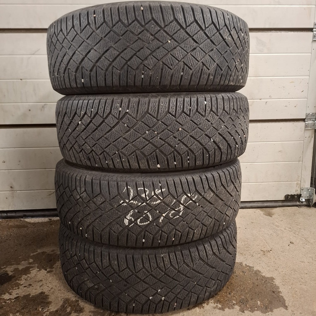 235/60R18 107T XL Continental VikingContact 7 Käytetty kitkarengas 5-6mm DOT-22