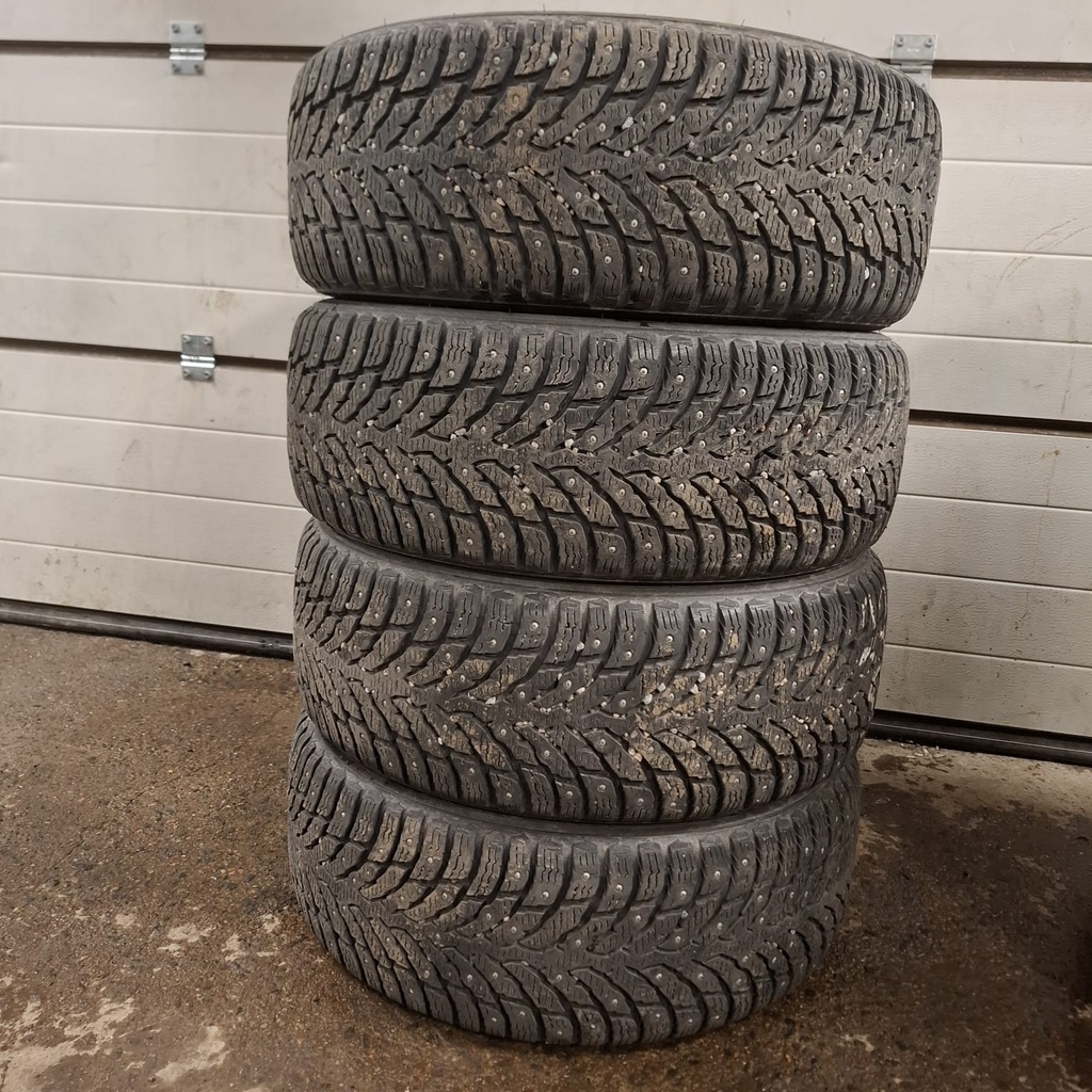 225/55R17 101T XL Nokian Tyres Hakkapeliitta 9  Käytetty nastarengas 6-7mm DOT-17
