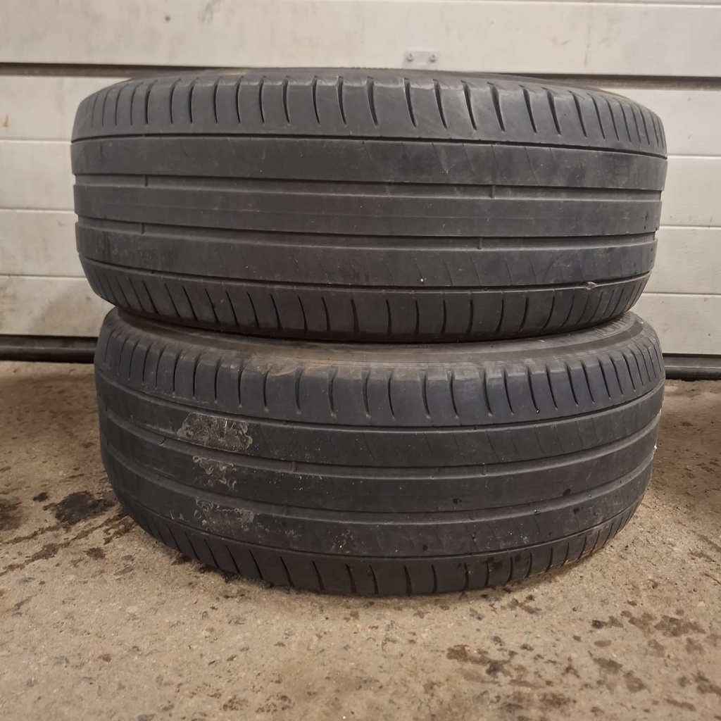 215/55R17 94W Michelin Primacy 3 Käytetty kesärengas 3-3,5mm DOT-16