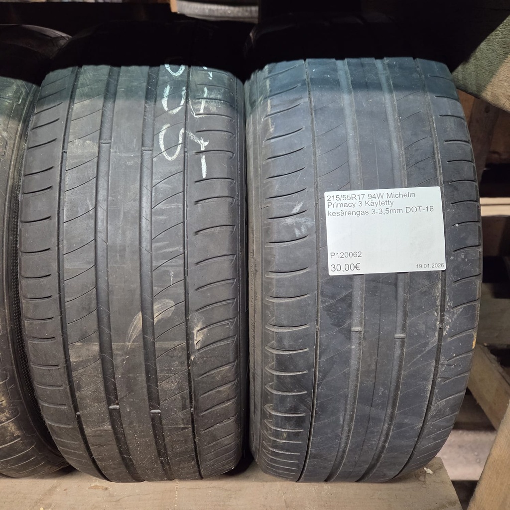 215/55R17 94W Michelin Primacy 3 Käytetty kesärengas 3-4mm DOT-16 ja -21