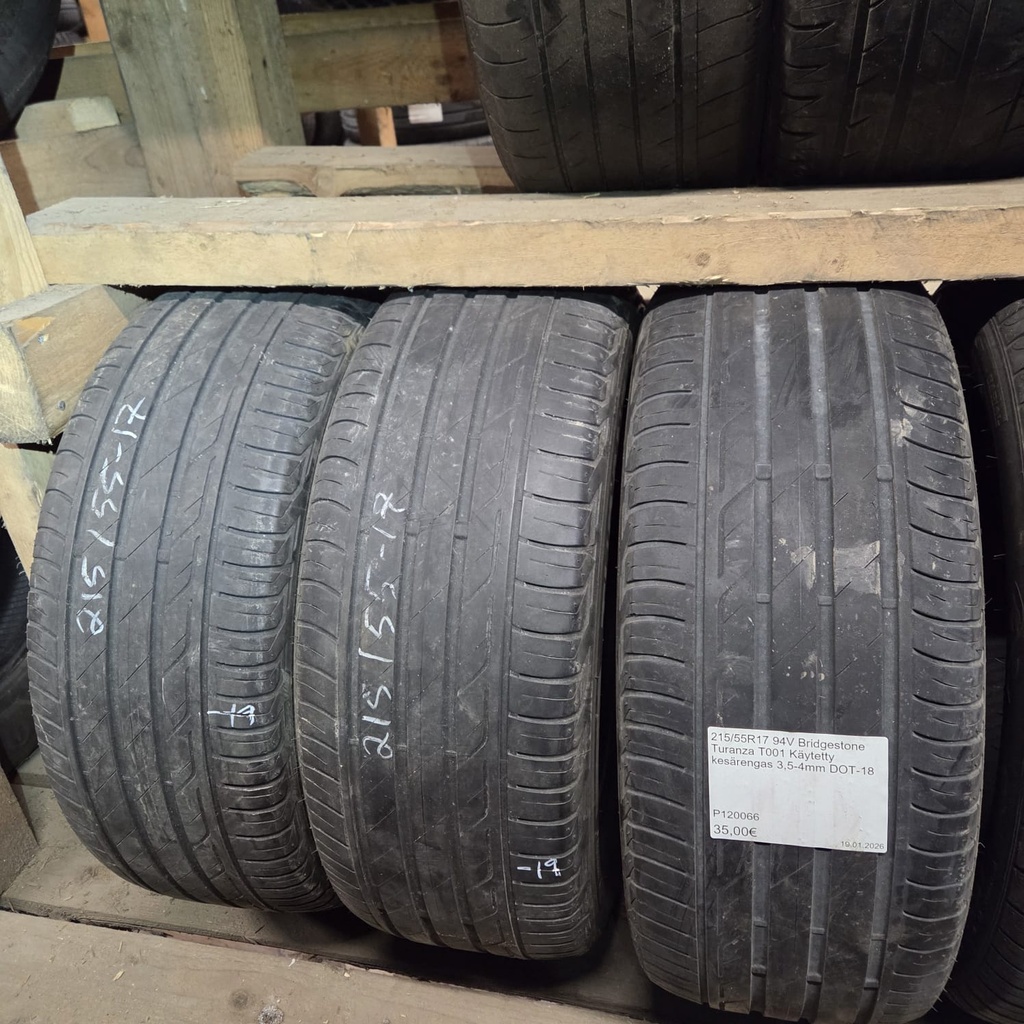 215/55R17 94V Bridgestone Turanza T001 Käytetty kesärengas 3,5-4,5mm DOT-18 ja -19