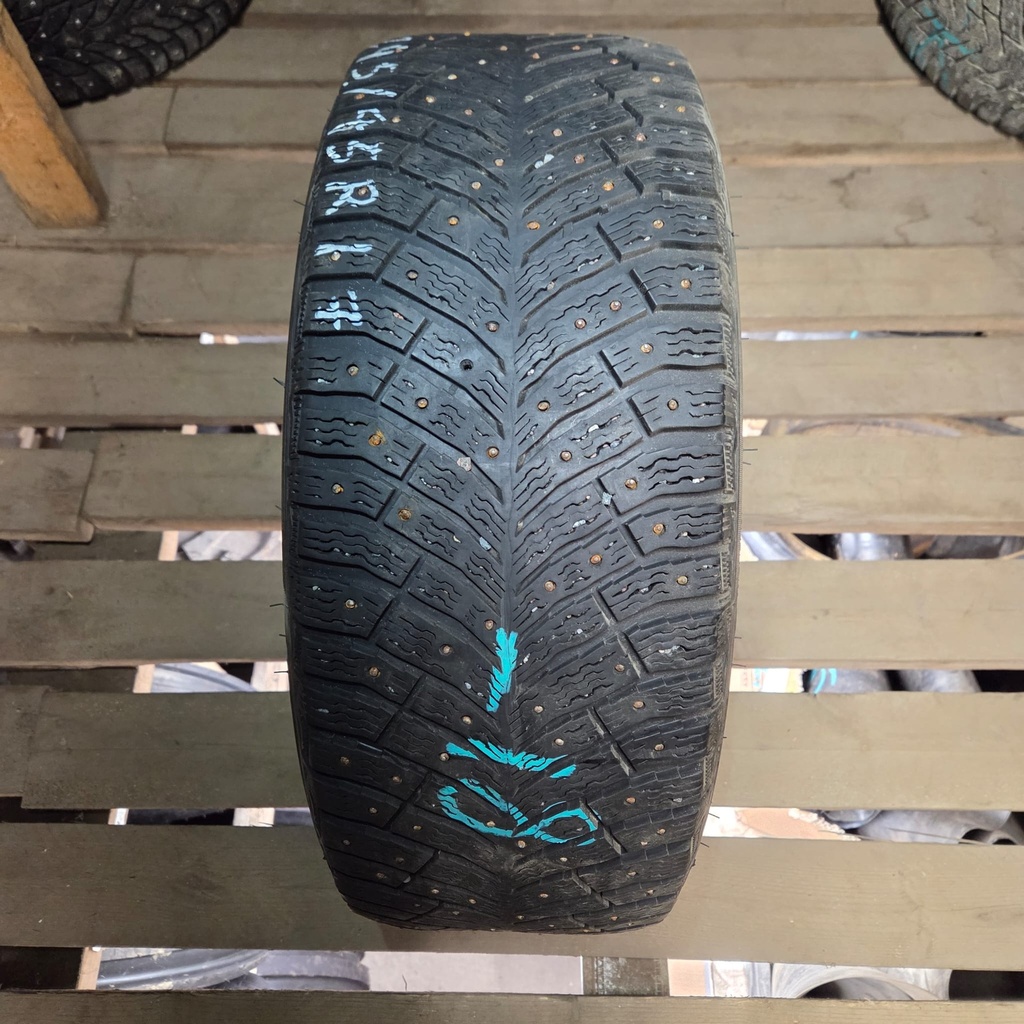245/45R17 99T Micheli X-Ice North 4 Käytetty nastarengas 4mm DOT-18