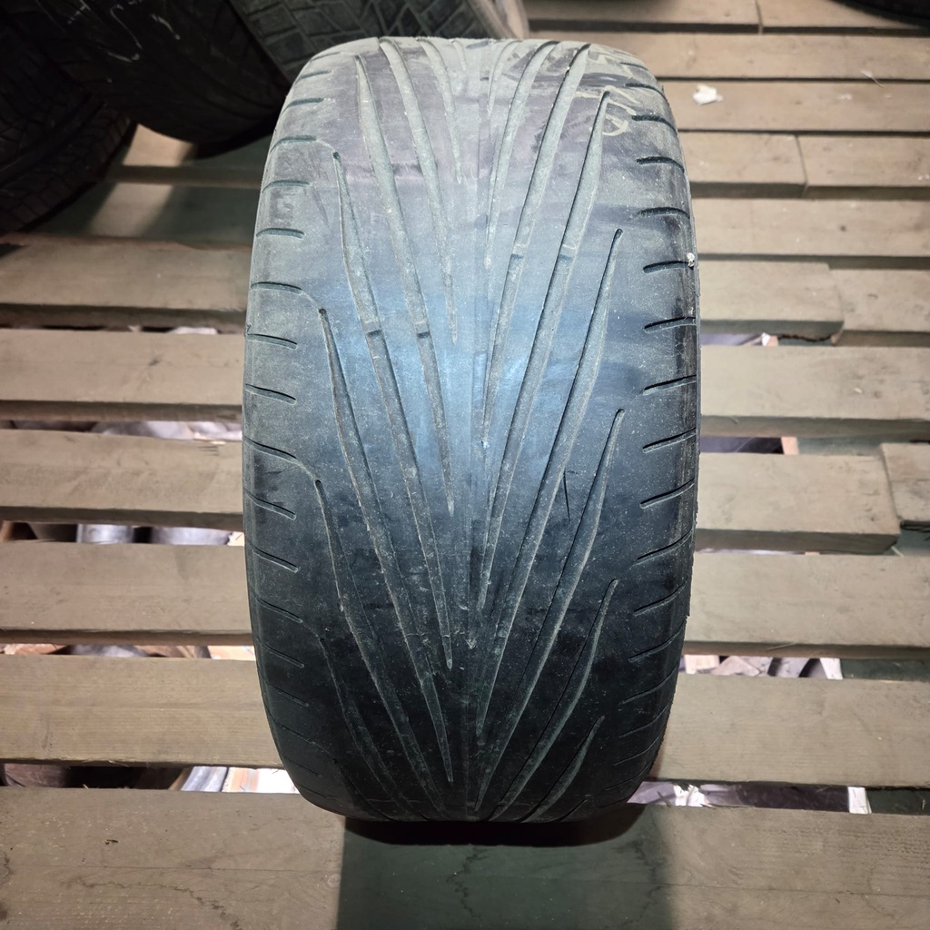 245/40ZR17 91Y Goodyear Eagle F1 Käytetty kesärengas 3mm DOT-04