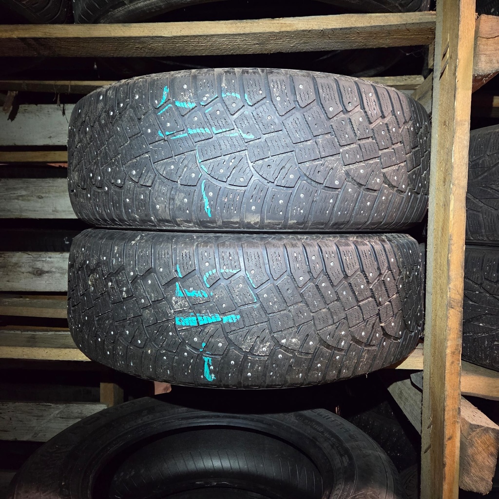 235/65R17 108T Continental IceContact 2 SUV Käytetty nastarengas 4,5mm DOT-15