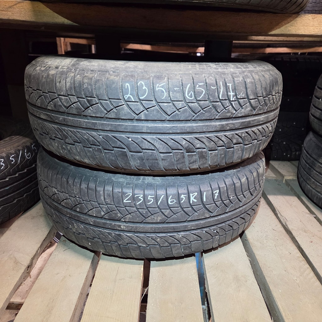 235/65R17 104V Michelin Latitude Diamaris Käytetty kesärengas 5-6mm DOT-11