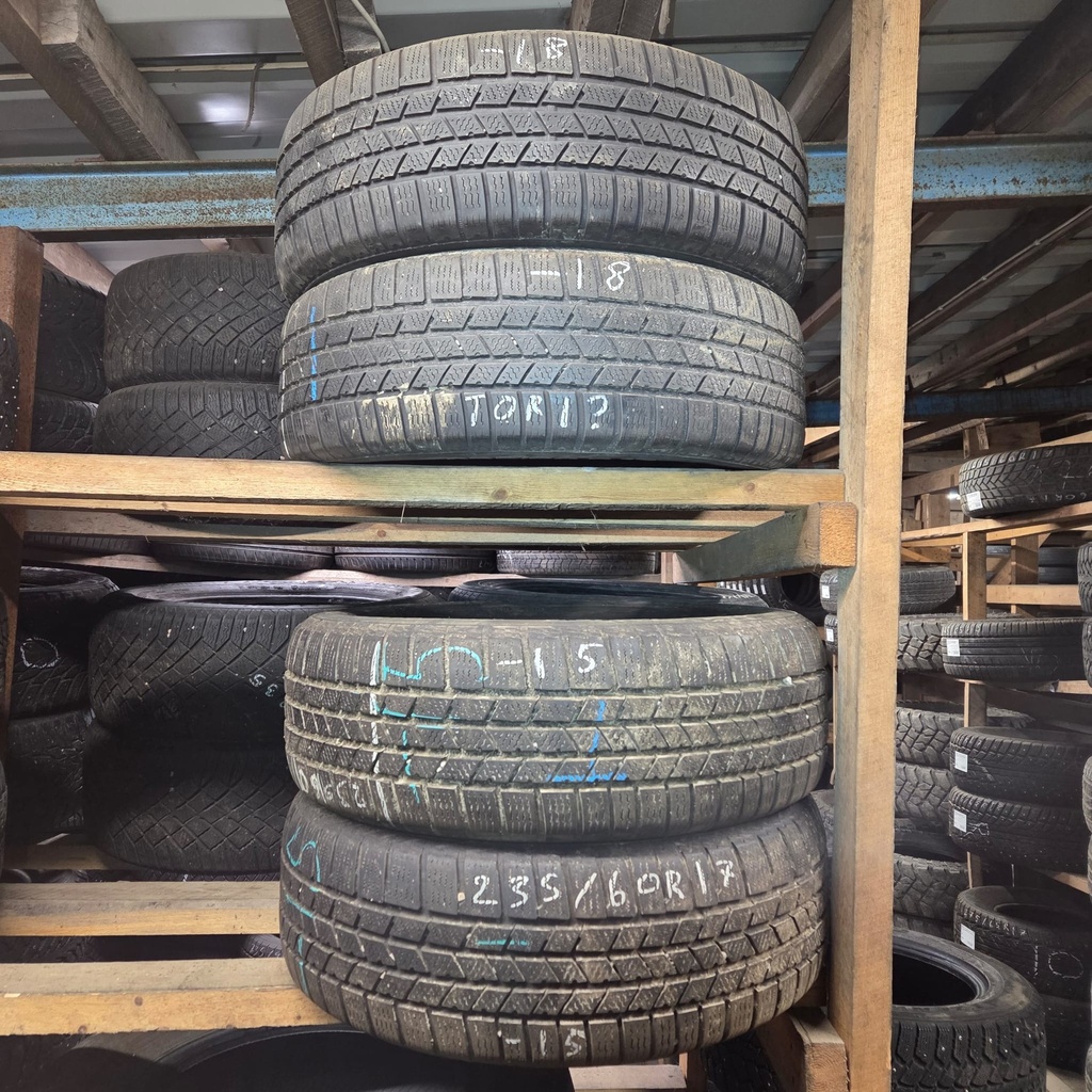 235/60R17 102H Continental CrossContact Käytetty kitkarengas 5-6,5mm DOT-15 ja -18 (Torissa)