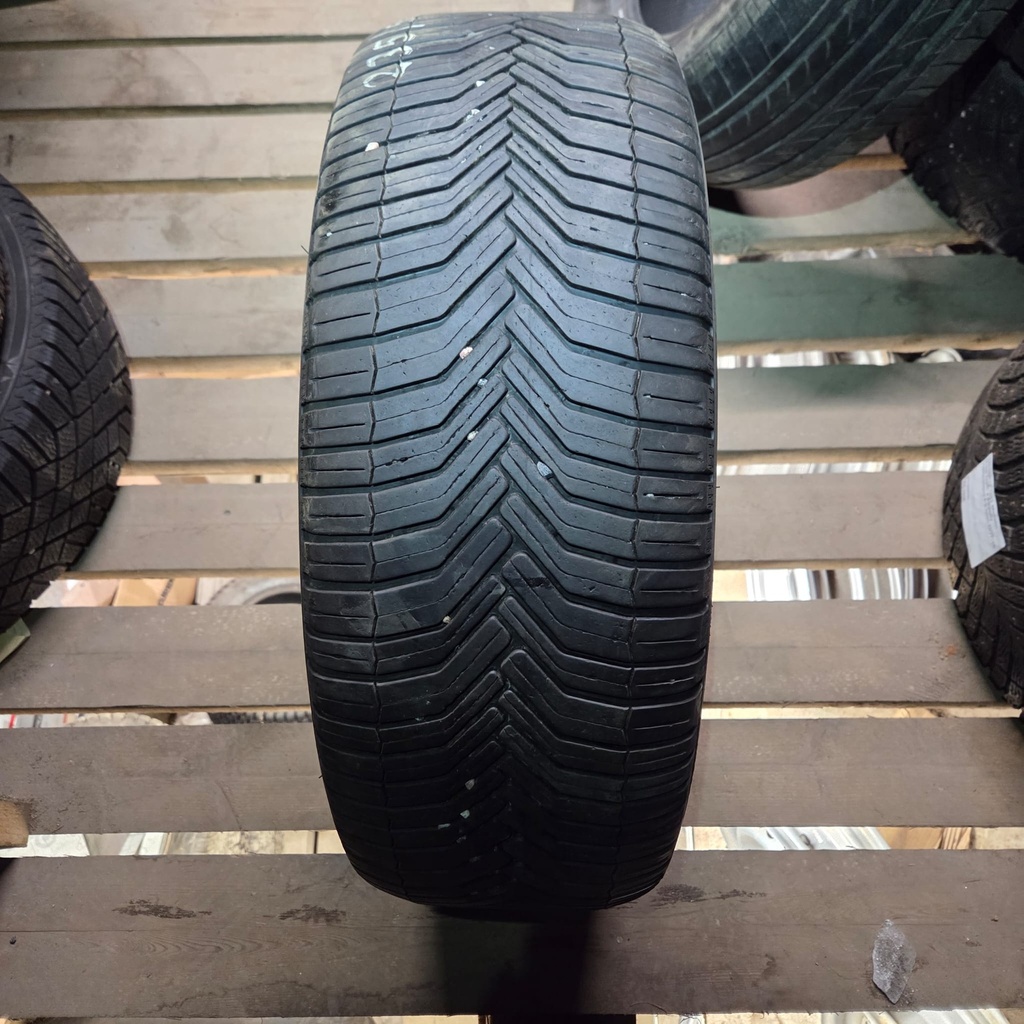 235/55R17 103Y Michelin CrossClimate Käytetty kesärengas 5mm DOT-20