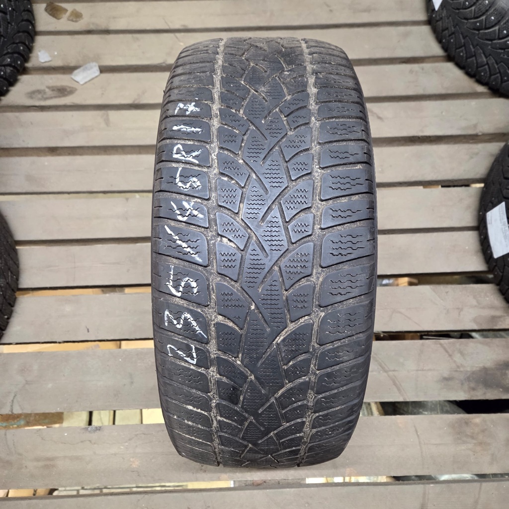 235/45R17 94H Dunlop SP Winter Sport 3D Käytetty kitkarengas 4mm DOT-13