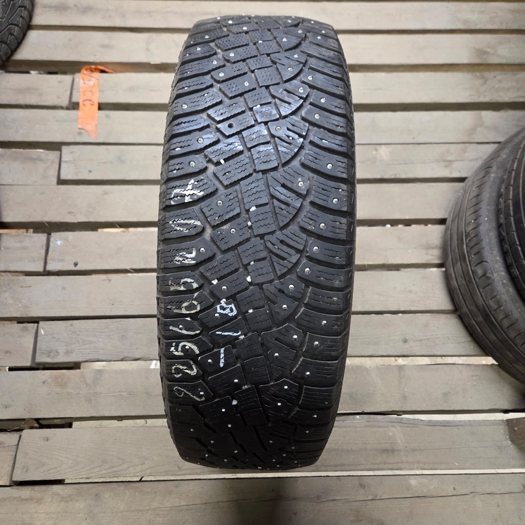 225/65R17 106T XL Continental IceContact 2 Käytetty nastarengas 5mm DOT-18