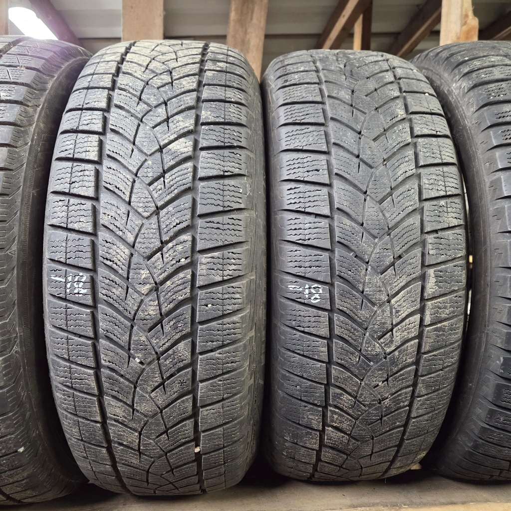 225/60R17 103T Goodyear UltraGrip Ice SUV GEN-1 Käytetty kitkarengas 103T Goodyear UltraGrip Ice SUV