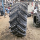 650/65R38 157B TL Trelleborg TM800 Käytetty rengas 32mm DOT-10 (Korjattu, Nastat)