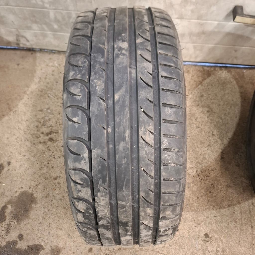 225/45ZR18 95W XL Kormoran UHP Käytetty kesärengas 6mm DOT-24