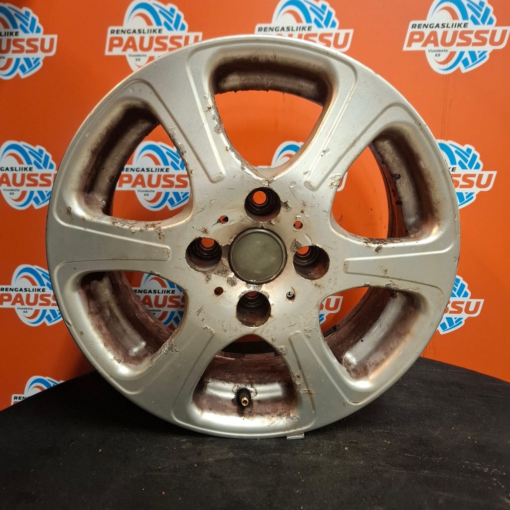 Käytetty ALESSIO vannesarja 4x108 ET 27 KR 65,1 6x15"