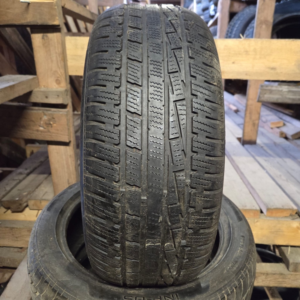 215/50R17 95V Goodyear UltraGrip Performance Käytetty kitkarengas 3,5mm DOT-09