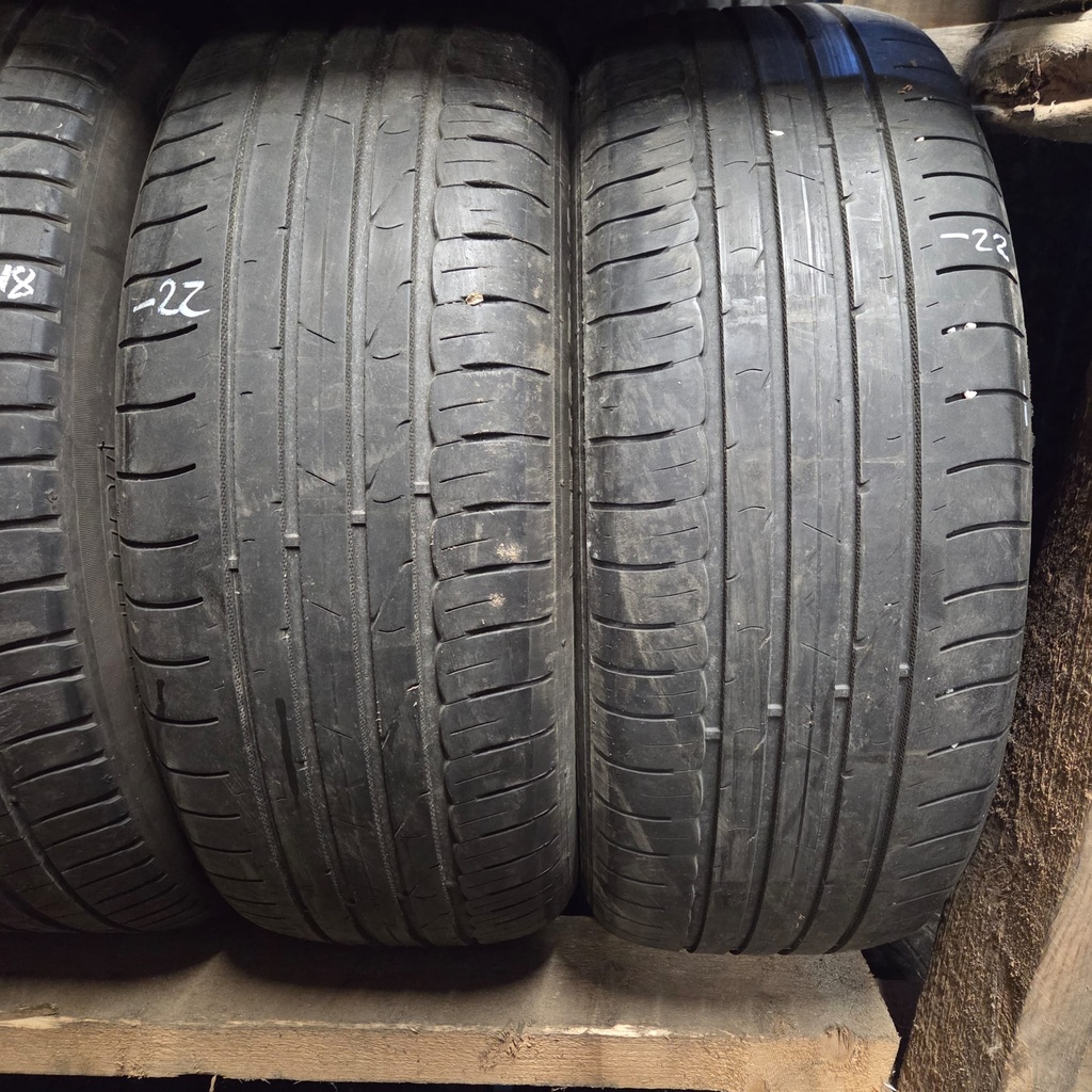 205/55R17 95V Nokian Hakka Blue 3 Käytetty kesärengas 4-4,5mm DOT-22