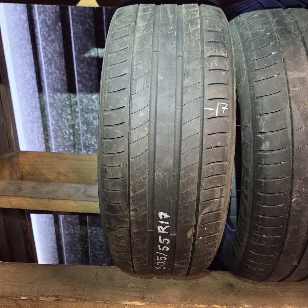 205/55R17 91W Michelin Primacy 3 Käytetty kesärengas 3,5mm DOT-17