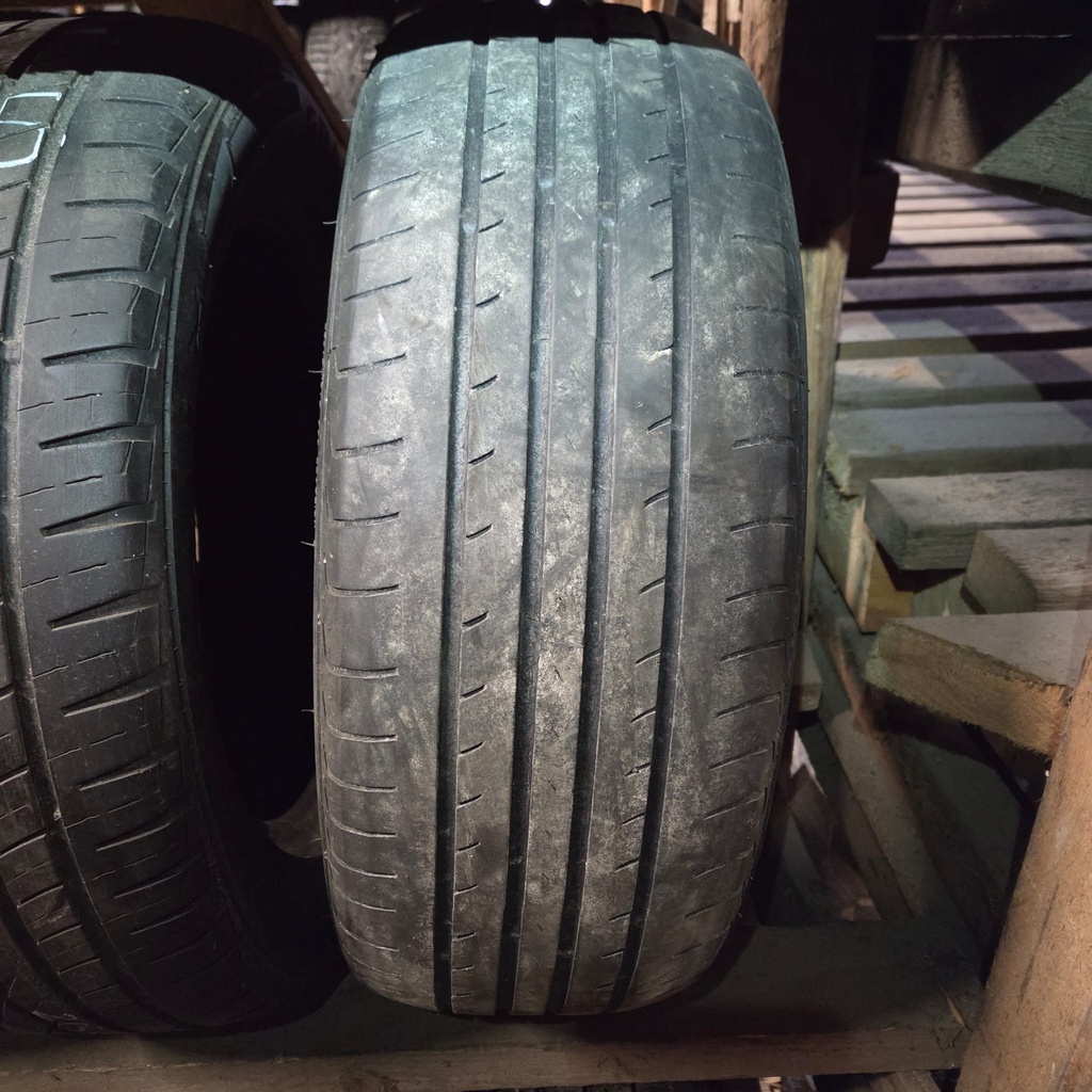 215/60R17 96H Linglong Green-Max HP010 Käytetty kesärengas 3,5mm DOT-18